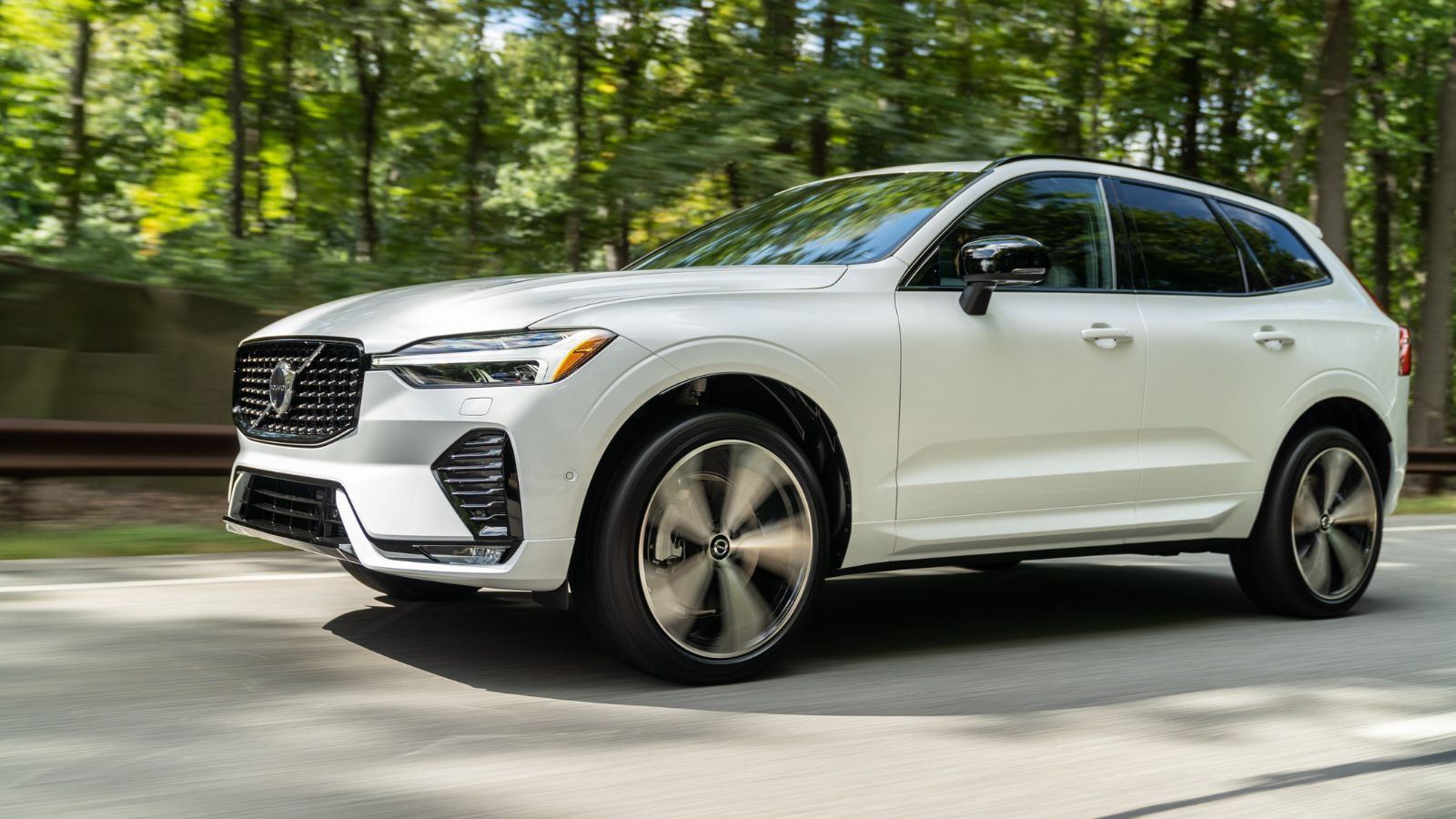 16 Plug-In Hybrids Giving the Longest Range on Electric Power Alone