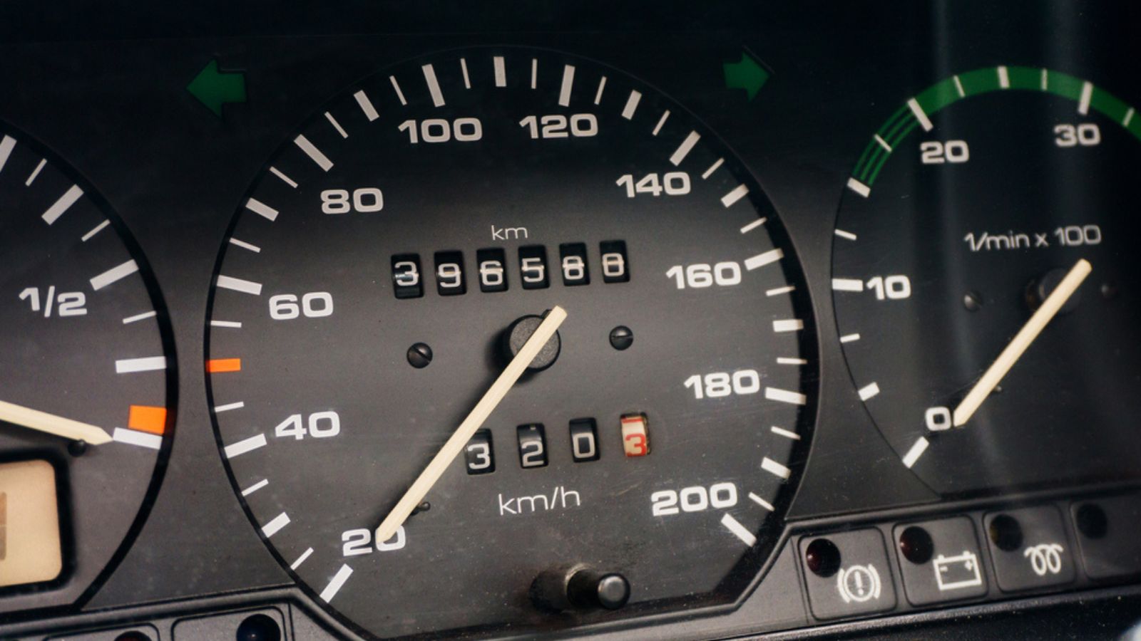 Dashboard of oldschool car