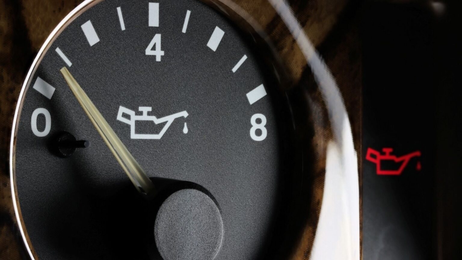 15 Warning Signs Your Car Engine Is About to Fail - Driver's Drift