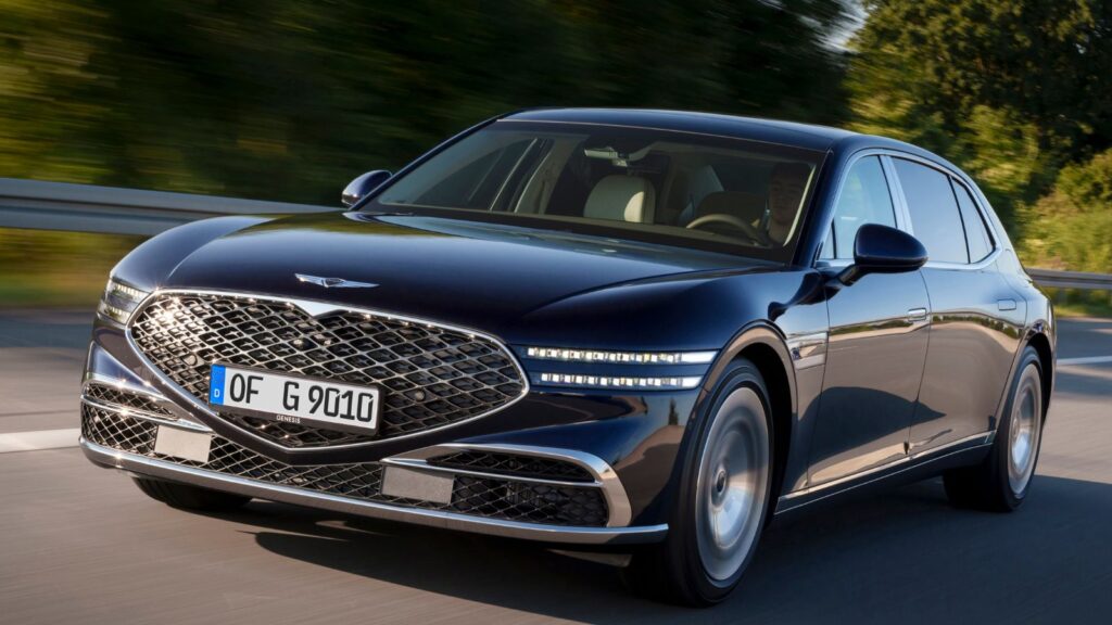 2024 Genesis G90