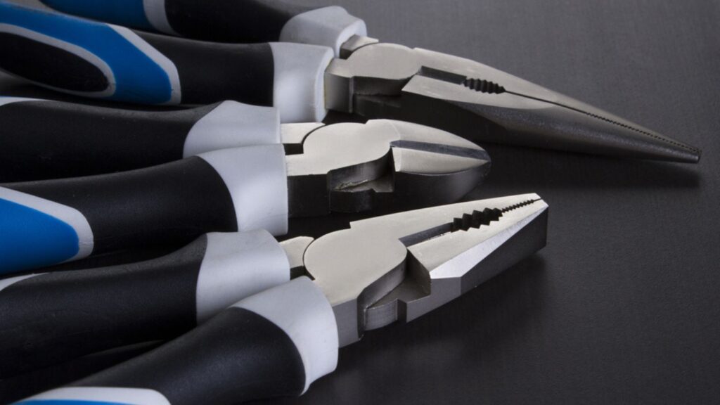 pliers set