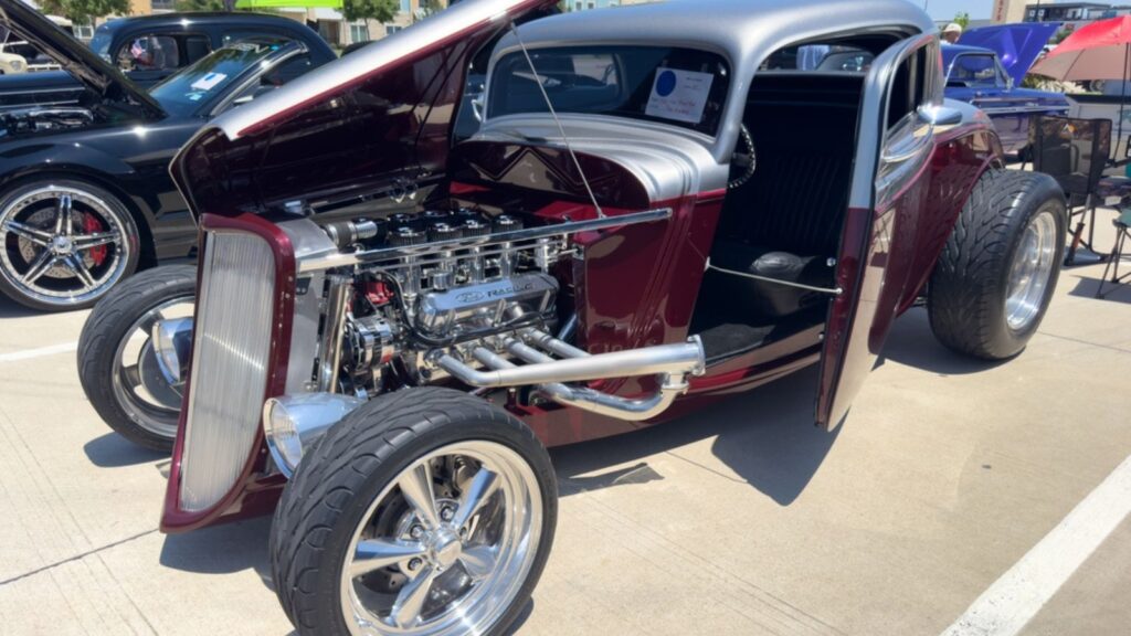 1932 Ford Model B 3 Coupe