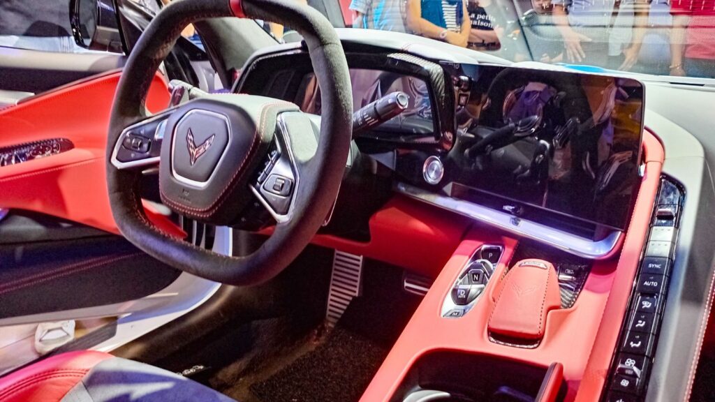 2024 Chevrolet Corvette C8 6.2 LT2 V8 interior