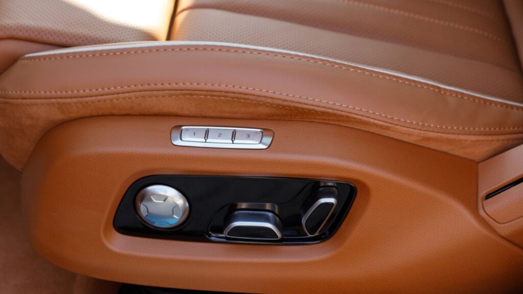 Automatic, luxurious and comfortable car seats with control panel and adjustments