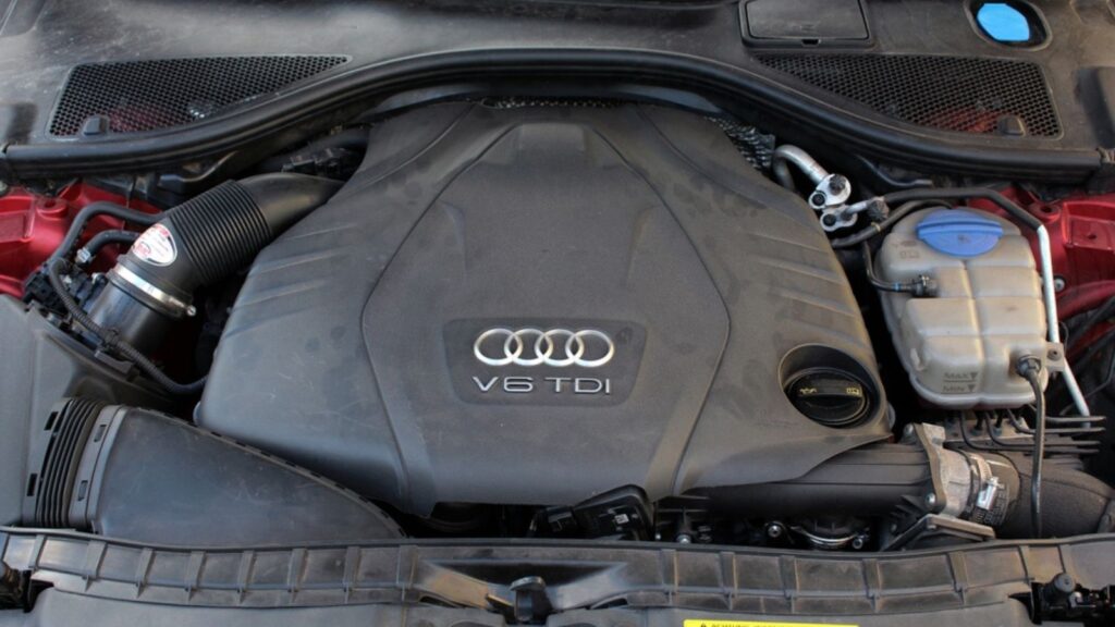 Close up Audi A6 3.0 diesel engine
